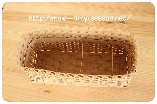 エコクラフトno.13ドレッサーで毎日使うもの簡単仕切り付きボックス